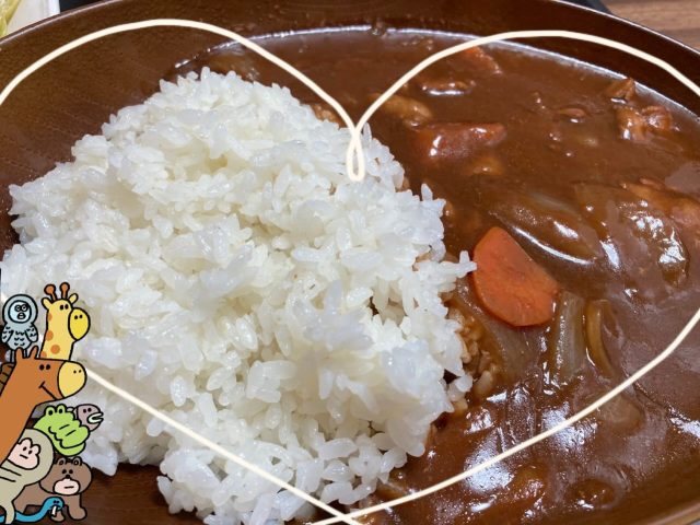 昼食メニューのご紹介です🌈

◯ポークハヤシライス
●キャベツのツナあえ
◯ブロッコリーの炒めもの

ボリューム満点💯
栄養バランスもバッチリ👌
みんなが喜ぶ昼食メニューでした！

あおき

#札幌 #福祉 #就労継続支援 #昼食メニュー #ボリューム満点